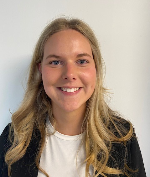 Photo of Laura White